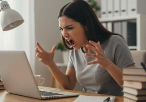 L'âge chronologique et l'âge de procréation ont tous 2 un effet significatif le sentiment de colère chez les femmes et leur capacité à la gérer (Visuel Adobe Stock 1163671261) L'âge chronologique et l'âge de procréation ont tous 2 un effet significatif le sentiment de colère chez les femmes et leur capacité à la gérer (Visuel Adobe Stock 1163671261)