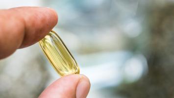 Un apport alimentaire régulier en acides gras n-6 (ou omega-6) peut être bénéfique pour le contrôle de l'hypertension chez les personnes en bonne santé, mais, en revanche, peut augmenter le risque d'hypertension chez les patients diabétiques.