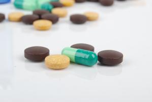 La clofazimine est un « vieux » médicament, découvert en 1954 et utilisé pour traiter la lèpre (Visuel adobe Stock 20983350) La clofazimine est un « vieux » médicament, découvert en 1954 et utilisé pour traiter la lèpre (Visuel adobe Stock 20983350)