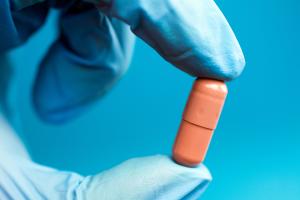 Les prescriptions d'opioïdes pour les parents se révèlent liées à la consommation d'opioïdes chez les adolescents et les jeunes adultes (Visuel Adobe Stock 224905686)