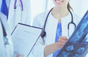 L'érythromycine, un antibiotique macrolide, pourrait démontrer une efficacité dans le traitement de certains symptômes de la dystrophie musculaire (Visuel Adobe Stock 269636133) L'érythromycine, un antibiotique macrolide, pourrait démontrer une efficacité dans le traitement de certains symptômes de la dystrophie musculaire (Visuel Adobe Stock 269636133)