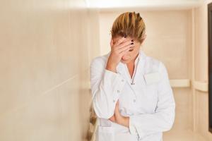 Pourquoi et comment le stress aigu ou la perspective d’un stress peuvent supprimer l'appétit Pourquoi et comment le stress aigu ou la perspective d’un stress peuvent supprimer l'appétit