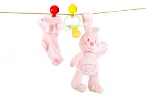 Les chaussettes pour bébés contiennent des traces de bisphénol A et de parabènes ! Les chaussettes pour bébés contiennent des traces de bisphénol A et de parabènes !
