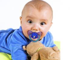 Aussi curieux que cela puisse être, ce geste peut prévenir les allergies et apporte un effet protecteur significatif au cours de la première année de vie Aussi curieux que cela puisse être, ce geste peut prévenir les allergies et apporte un effet protecteur significatif au cours de la première année de vie