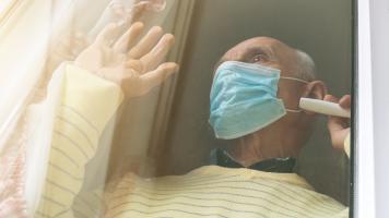 1 personne âgée sur 8 a souffert de dépression pour la première fois pendant la pandémie de COVID-19 (Visuel Adobe Stock 361760498) 1 personne âgée sur 8 a souffert de dépression pour la première fois pendant la pandémie de COVID-19 (Visuel Adobe Stock 361760498)