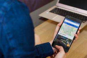 L'association d’images de Street View et de l’expertise scientifique en santé publique, pourrait avoir des avantages (Visuel Adobe Stock 409596122). 