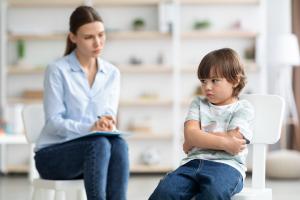 Comprendre les effets profonds, mais cachés, de la négligence sur les structures de la substance blanche du cerveau (Visuel Adobe Stock 495225670) Comprendre les effets profonds, mais cachés, de la négligence sur les structures de la substance blanche du cerveau (Visuel Adobe Stock 495225670)