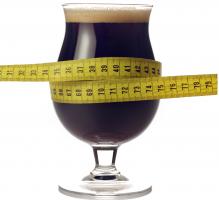 On aurait pu penser qu’un surpoids pourrait « diluer » les effets néfastes de l’alcool pour la santé. Cependant, du point de vue du risque de cancer, le surpoids et l'obésité exacerbent plutôt les effets nocifs de l'alcool (Visuel Adobe Stock 5152914) On aurait pu penser qu’un surpoids pourrait « diluer » les effets néfastes de l’alcool pour la santé. Cependant, du point de vue du risque de cancer, le surpoids et l'obésité exacerbent plutôt les effets nocifs de l'alcool (Visuel Adobe Stock 5152914)