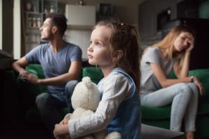 Chez les enfants de parents dépressifs, le putamen droit, une zone liée à la récompense, à la motivation et au plaisir, est de taille réduite Chez les enfants de parents dépressifs, le putamen droit, une zone liée à la récompense, à la motivation et au plaisir, est de taille réduite