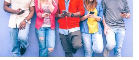 Plus de 2 heures par jour, c'est 2 fois plus de solitude et d'exclusion Plus de 2 heures par jour, c'est 2 fois plus de solitude et d'exclusion