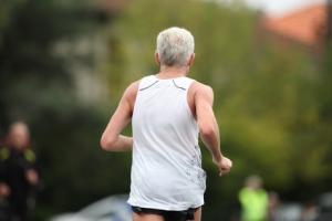 Cette méta-analyse précise le nombre de pas quotidien "optimal" en fonction de l’âge (Fotolia 17980332) Cette méta-analyse précise le nombre de pas quotidien "optimal" en fonction de l’âge (Fotolia 17980332).