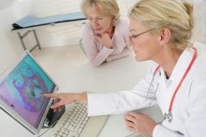 L’éructation -ou le fait de « roter » peut devenir, lorsqu’elle est excessive une « condition » qui obère la qualité de vie (Visuel Fotolia 34260065) L’éructation -ou le fait de « roter » peut devenir, lorsqu’elle est excessive une « condition » qui obère la qualité de vie (Visuel Fotolia 34260065)