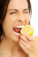 Certaines vitamines, minéraux et acides gras spécifiques ont un rôle clé à jouer pour aider notre système immunitaire à lutter contre COVID-19