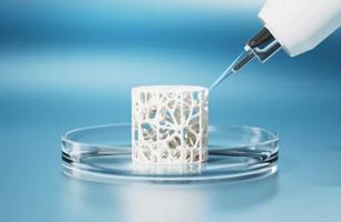 Ce verre bioactif imprimable qui présente de nombreuses similitudes avec le tissu osseux, est tout à fait efficace comme substitut osseux (Visuel Adobe Stock 1324028968) Ce verre bioactif imprimable qui présente de nombreuses similitudes avec le tissu osseux, est tout à fait efficace comme substitut osseux (Visuel Adobe Stock 1324028968)