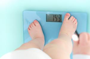 Quelques kilos superflus chez l’Enfant suffisent à faire grimper le risque d’hypertension artérielle (HTA) (Visuel Adobe Stock 117063358) Quelques kilos superflus chez l’Enfant suffisent à faire grimper le risque d’hypertension artérielle (HTA) (Visuel Adobe Stock 117063358)