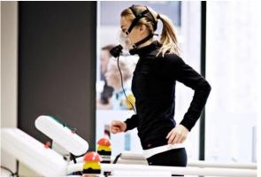 La consommation maximale d'oxygène ou VO2max est une très bonne mesure de la santé cardiaque La consommation maximale d'oxygène ou VO2max est une très bonne mesure de la santé cardiaque