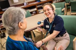 « Si vous leur enseignez, les infirmières se soucieront… » « Si vous leur enseignez, les infirmières se soucieront… »