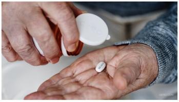 D'ici 2050, le nombre de personnes âgées dans le monde devrait plus que doubler par rapport à 2015. D'ici 2050, le nombre de personnes âgées dans le monde devrait plus que doubler par rapport à 2015.