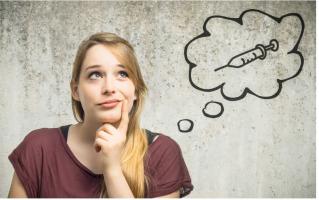 Le phénomène de résistance à la vaccination est décrit ici avec le concept d’hystérèse ou hystérésis applicable à d’autres dynamiques sociales, comme le chômage, ou physiques comme un élastique qui ne reprend pas sa forme d’origine une fois détendu. 