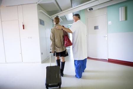 La préhabilitation ou préadaptation qui consiste à préparer le patient à une chirurgie ou un traitement, fait ses preuves, au moins de constituer maintenant le début d’un continuum des soins vers la réadaptation avec l’objectif d’une meilleure résilience et de meilleurs résultats de traitement (Visuel Adobe Stock 158927599)