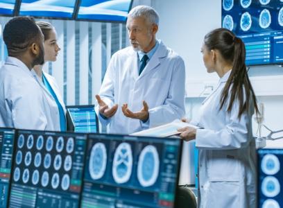 Cette équipe identifie une nouvelle cible thérapeutique en retraçant, grâce à ces techniques d’analyse de pointe, le mécanisme de récidive du méningiome (Visuel Adobe Stock 226212117).