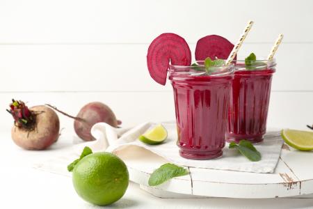 Un régime exclusivement à base de jus peut nuire à la santé en seulement 3 jours (Visuel Adobe Stock 268773473)