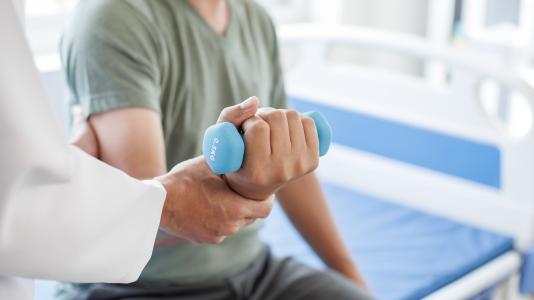 C’est aujourd’hui bien démontré et on ne compte plus les études qui associent l’exercice à une meilleure santé cérébrale et cognitive (Visuel Adobe Stock 599908251)