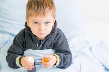 Le miel est utilisé en médecine traditionnelle pour le traitement de la toux comme dans certains sirops contre la toux mais son efficacité reste à démontrer