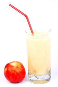 Un régime alimentaire quotidien riche en fruits frais est non seulement lié finalement à un risque inférieur de diabète, mais aussi à une réduction du risque d'AVC et de maladie cardiaque