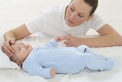 Chez les nourrissons, la coqueluche peut être fatale (Visuel Fotolia 49954384)