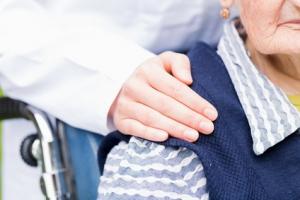 ALZHEIMER: Perte de poids importante à l'âge mûr, marqueur précoce de démence?