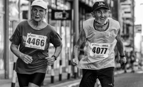C’est l’interaction de 2 facteurs psychologique qui influence l’humeur et le bien-être au cours du vieillissement