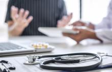 Concernant les besoins spécifiques des médecins, kinésithérapeutes et autres praticiens du secteur médical, des solutions dédiées existent (Visuel Adobe Stock 328770 freedomz)