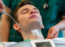 Ces travaux révèlent comment la stimulation nerveuse pourrait soulager les maladies inflammatoires chroniques de l'intestin (MICI) : précisément, la stimulation du nerf vague, un nerf majeur reliant le cerveau et l'intestin (Visuel Adobe Stock 1116304291)