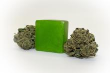 Les produits à base de cannabis contenant du delta-8 THC connaissent une forte popularité ces dernières années (Visuel Adobe Stock 460333803) Les produits à base de cannabis contenant du delta-8 THC connaissent une forte popularité ces dernières années (Visuel Adobe Stock 460333803)