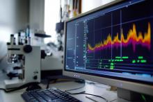 Une technologie économique et hautement sensible, qui démultiplie les marqueurs par plus de 100 millions, et, de surcroît est adaptable au cancer, aux troubles cérébraux et aux maladies infectieuses autres que la maladie d'Alzheimer (Visuel Adobe Stock 969091183) Une technologie économique et hautement sensible, qui démultiplie les marqueurs par plus de 100 millions, et, de surcroît est adaptable au cancer, aux troubles cérébraux et aux maladies infectieuses autres que la maladie d'Alzheimer (Visuel Adobe Stock 969091183)